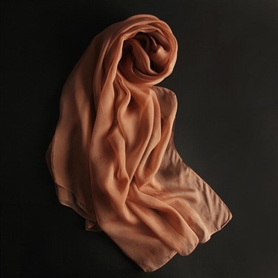 Твърд 100% копринен шал